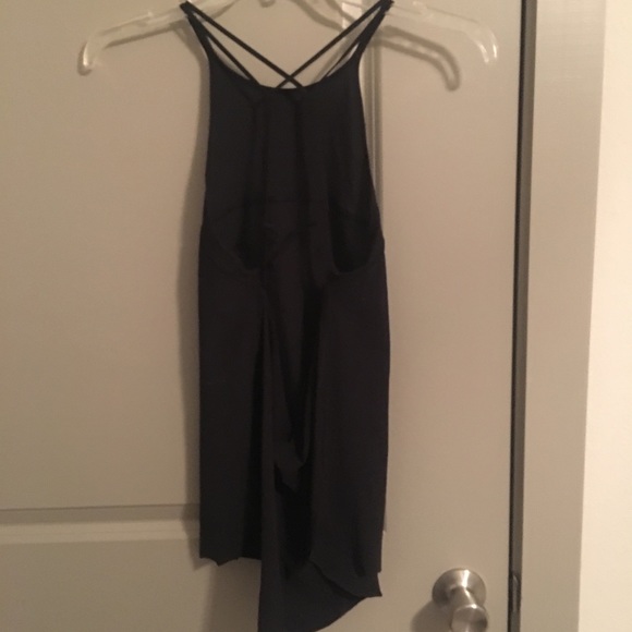 NWOT lululemon high neckline tank - Picture 5 of 5